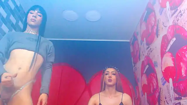 julessxcharlotte webcam