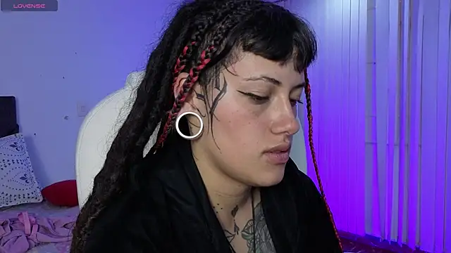 _sharlotte777 webcam