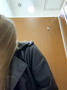 Sunny___Bunny webcam