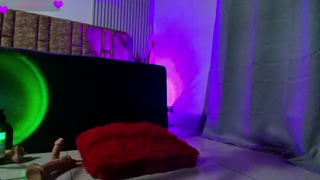 Missdionne_curly webcam