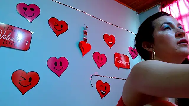 talia_mystic webcam
