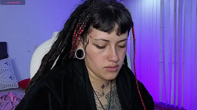 _sharlotte777 webcam