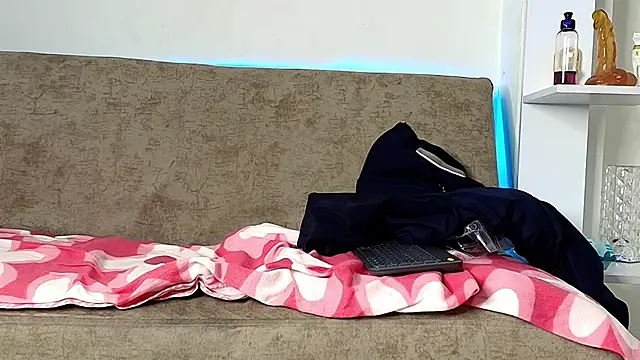 Nahomi_rous777 webcam