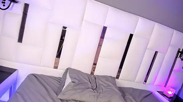 tinaqueen_noa webcam