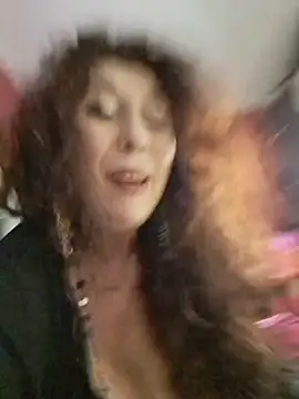 GypsyEsmeralda from StripChat is Freechat