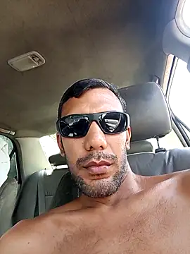 UnreadyChutzpa webcam