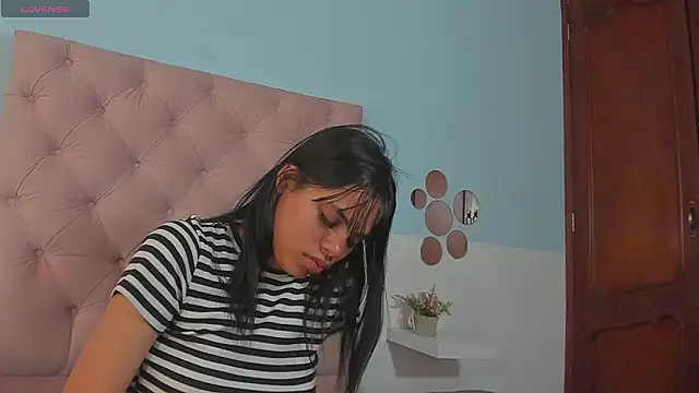 kendall_hernandez webcam