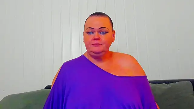 MilanaBiegert webcam