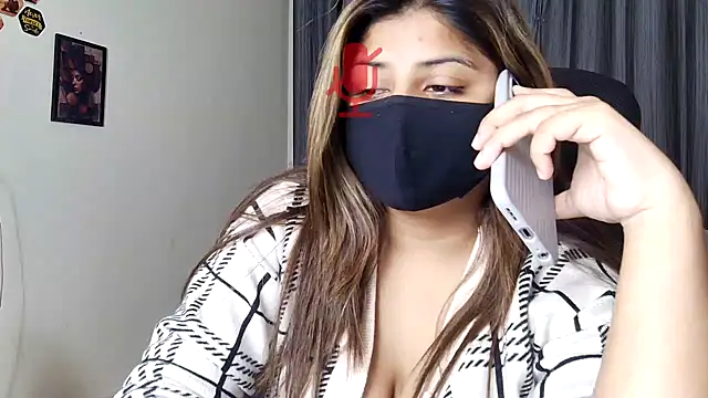 Hot-Shivangi webcam