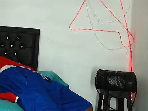 Damian_hart_24CM webcam