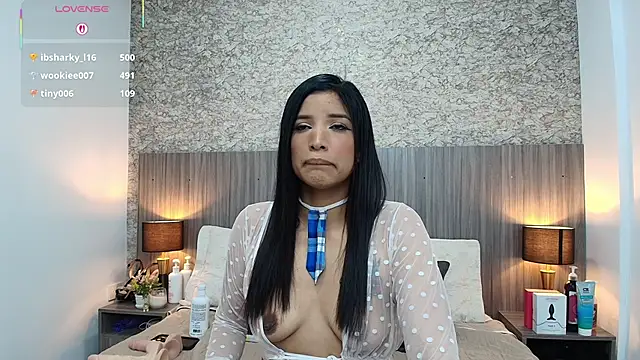 nicol_alvarez webcam