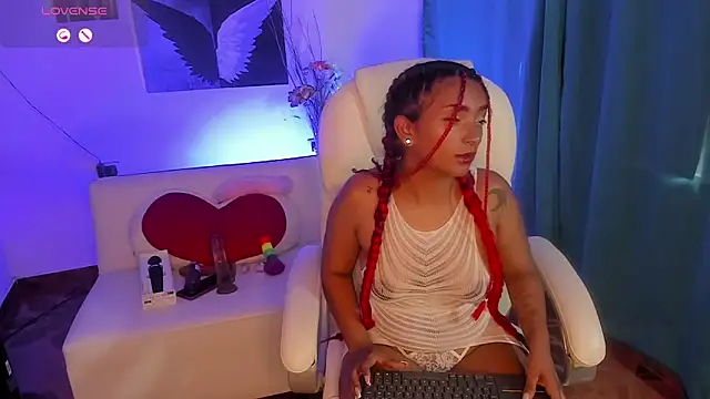 AfroditaLatina_ds webcam