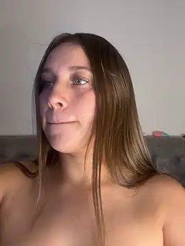 ScarletVelvetX webcam