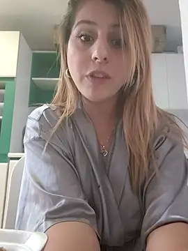 Nahiajhonson_ webcam