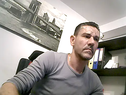 mastercharisma35 webcam