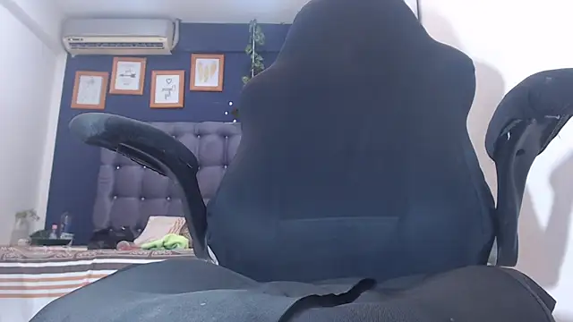 JackyHotBlack webcam