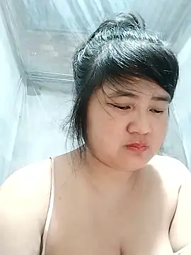 bigboobs186 - BigBoobs186's free webcam - UK Sex Cams