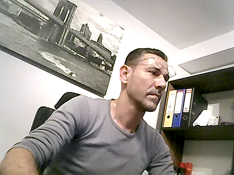 mastercharisma35 webcam