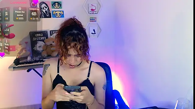 AdelineEsposito webcam