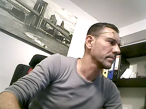 mastercharisma35 webcam