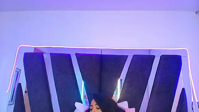 sophia_love__ webcam