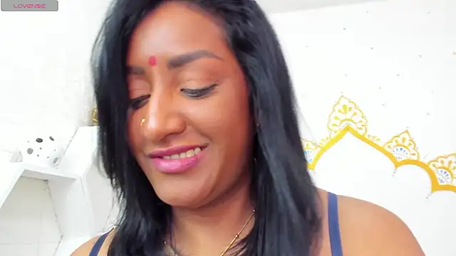 ladynahir - LadyNahir's free webcam - UK Sex Cams