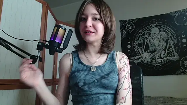 Mysterious_Toy webcam