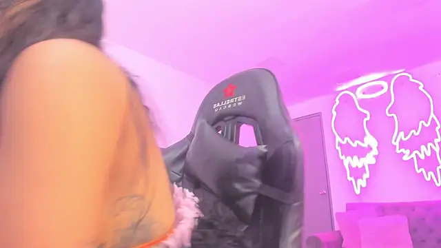 silvana__miller webcam