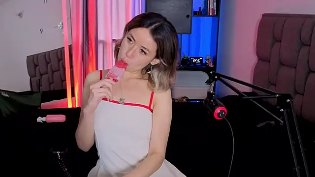 Nicky_sexfire webcam