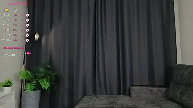 Jupiter_Boobs webcam