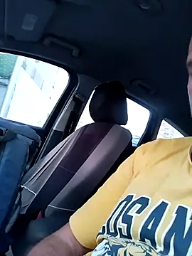 juandi21cm (Ask my age) - Corrida-cum-milk