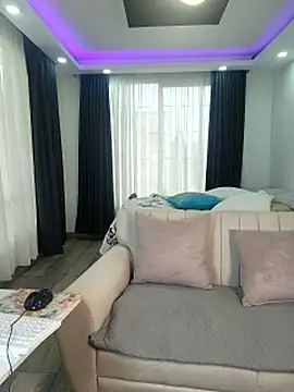 evasweett__ - Evasweett__'s free webcam - UK Sex Cams