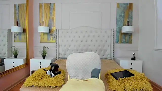 RosaliaMontero webcam