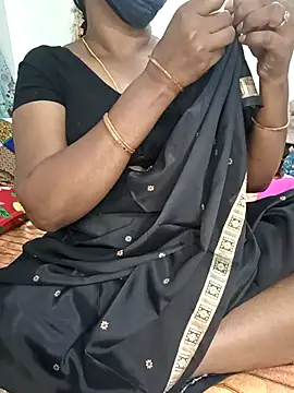 Tamil-hotwife webcam