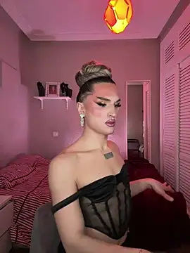 Crystal_________ webcam