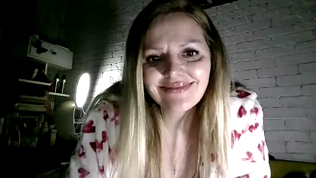 Angel_girllovemy webcam