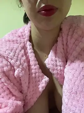 Shayla--broos webcam