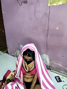 Thaper_Meera2 webcam