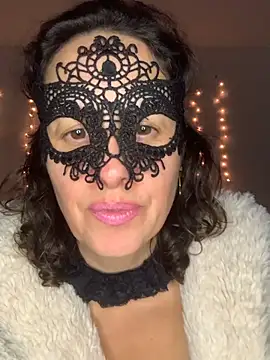 mass_hotbrunette webcam