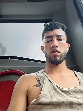 liam_bronw - Liam_bronw's free webcam - UK Sex Cams