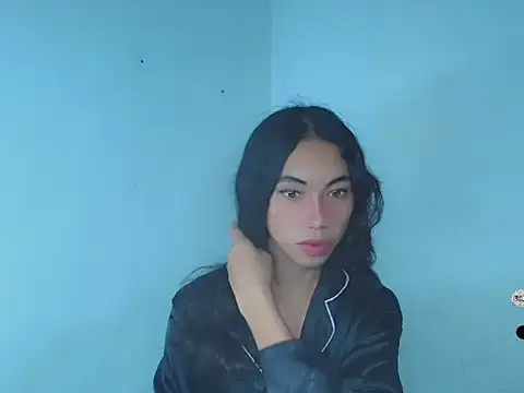 Massivecockfiona webcam