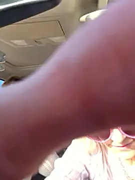 beautifulfire23 - BeautifulFire23's free webcam - UK Sex Cams