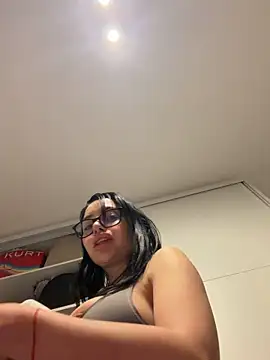 MyaSplash — Make me SPLASH