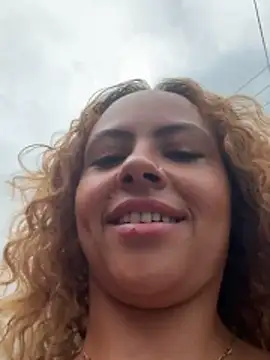 Chloe_Leaozinho webcam