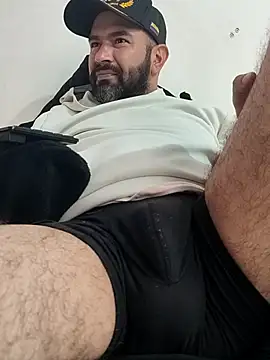 hairyandbigmann webcam