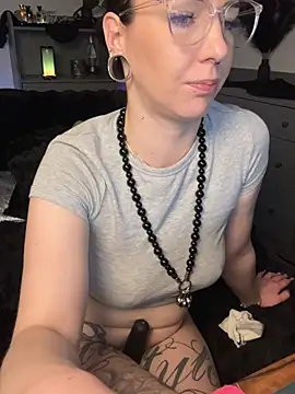 Trixie-Tainted webcam