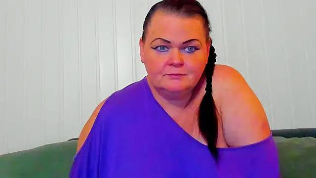 MilanaBiegert webcam