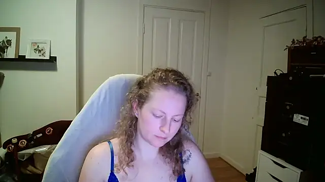 Girlnina-1995 webcam