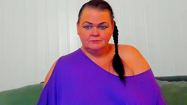 MilanaBiegert webcam