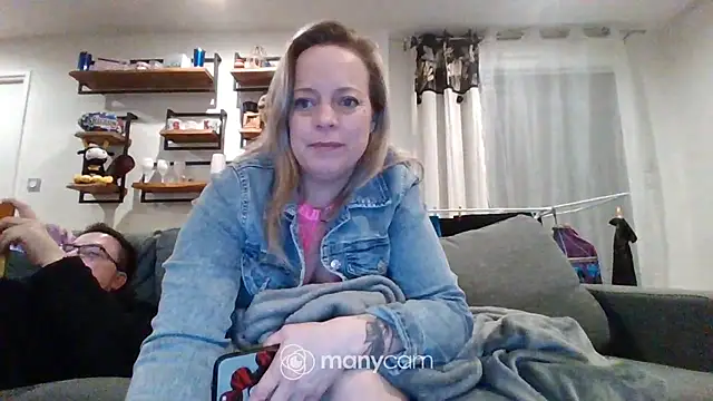 Miss-Chupagirly webcam